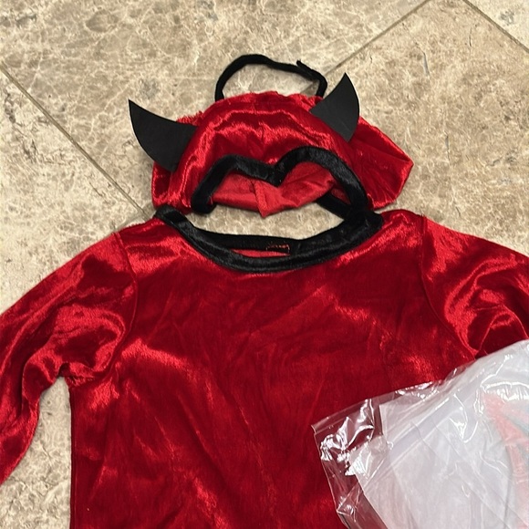 Cute As A Devil Halloween Costume NEW Size 12-24 Month - Picture 6 of 7